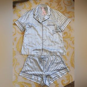 Victoria’s Secret pajama set